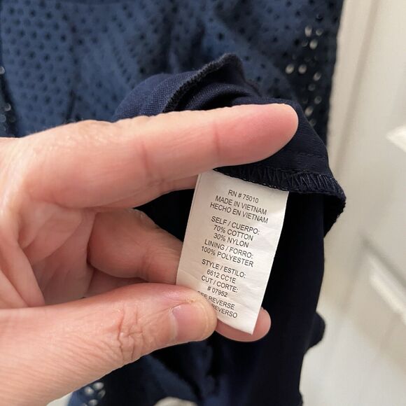 City Triangles Navy Blue Eyelet Sleeveless V Neck Back Romper Shorts Juniors 13 - Picture 6 of 9